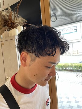 レオン(Re:ON) メンズナチュラルパーマ