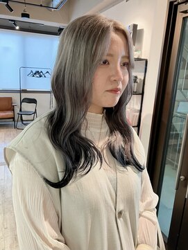 コワファーストナガサキシャンプーボーイ(COIFF1RST NAGASAKI SHAMPOO BOY) 長崎 デザインカラー グレー×ブラック