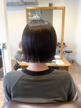 リム(Limb) 【艶髪】縮毛矯正 髪質改善 あごラインボブ