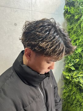 ニイチニドットラボ(212.LAB) ツイストスパイラルパーマ