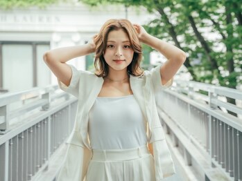アロアートヘアー(ALO art hair)の写真/1人ひとりの髪質や状態に合わせて薬剤を選定。極上の指通りに思わずうっとり…。艶髪でキレイを叶えます♪