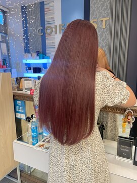 コワファースト 大分(COIFF1RST) ピンクベージュカラーのロングヘアスタイル