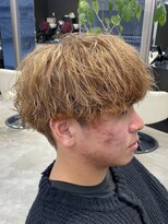 エデアンルクラ 下通(EDEAN Leclat)&nbsp;熊本メンズカラー ハイトーン ミルクティー MEN'S HAIR ブリーチ