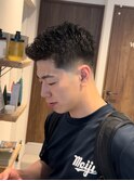スパイキーショート フェード スペインカール
