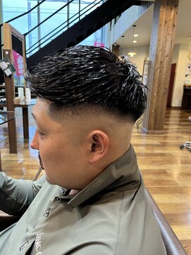 パームツリーリゾート(Parm tree resort) スキンフェード