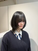 ラヴィズム(LUVISM) 万代新潟駅前顔周りレイヤーハイライトカット韓国ダブルカラー