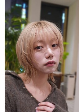 ジョエミバイアンアミ(joemi by Un ami) ブロンドボブ/レイヤーボブ/ハッシュボブ