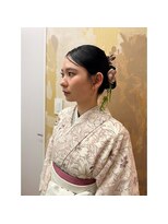 フィリュヌ(filune) 袴+生花アレンジ