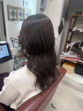 ダリー 円山店(Dali) ふんわりコテ巻き×やわらか白髪染めカラー
