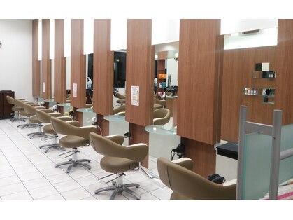 ヘアースペース モナ 清水店(HAIR SPACE Mona)の写真