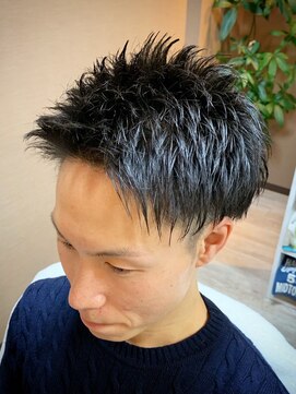 カットクルーオアシス 重信店 束感ショート