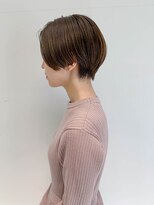 テトヘアー(teto hair) ハンサムショート、アッシュブラウン、前下がりショート