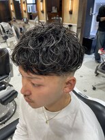 バーバーブロス 吉祥寺店(BARBER BROS)&nbsp;【LUDLOW BROS.】田宮 ハイライトパーマ ツーブロック マッシュ
