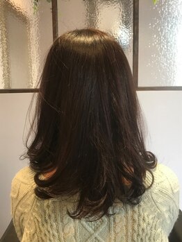 フィノヘアルーム(FINO Hair Room)の写真/仕上がりに大満足★ヘアにこだわりたい方、明るさよりも白髪カバーをしたい方におすすめのサロン♪