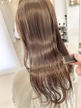 ドミーナドゥ(Domina deux) 当店人気♪ミルクティーブラウンカラー♪