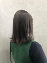 シロトータルデザイン(shiro total design)&nbsp;暗髪カラー×ぱつっとカット