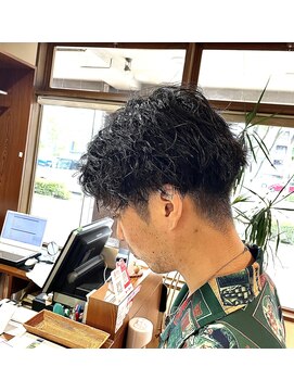 ヘアーパラディ hair paradis スパイラルパーマ