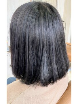 カーム(CALM) 暗めメッシュ