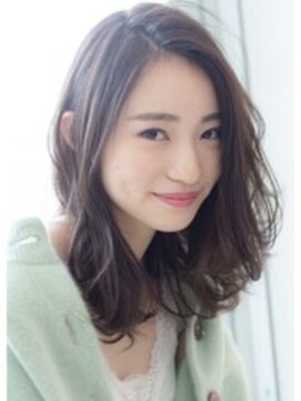 ローレン(loren) ミディアムレングパーマ