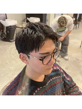 シリー(SILLY) アップバングショート