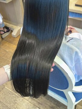 バイオレット ナゴヤ(Violet Nagoya) 透明感カラー グレージュ オリーブグレージュ 暗めカラー