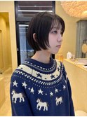 切りっぱなしボブ小顔カットグレージュミルクティ