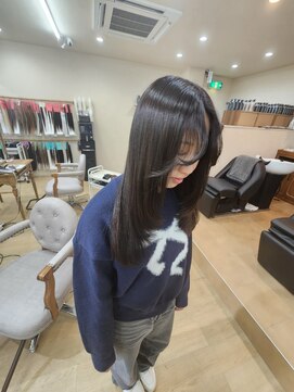 ミラシィ 成田(Mirashy) ハイライトカラーミルクティーベージュレイヤーカット