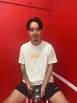 ロッドマントウキョウ 戸越店(RODMAN TOKYO)&nbsp;センターパートマッシュ　戸越銀座　バーバー