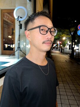 メリケンビューティーパーラー コウベ(MERICAN BEAUTY PARLOR KOBE) メンズカットビジカジスキンフェードベリーショート