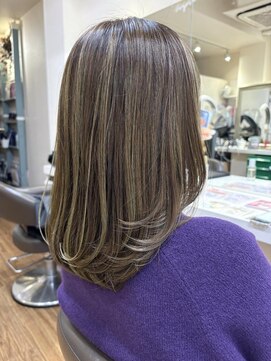 魅惑のハイライトデザイン