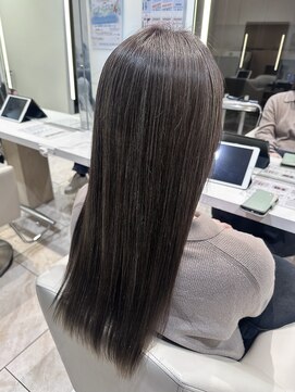 ケンジ 平塚 アネッタ(KENJE annetta) ★白髪ぼかしハイライト×グレージュ