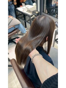 シェノン 梅田(CHAINON) 梅田/クラゲヘアー/オリーブグレー/小顔/ココアベージュ