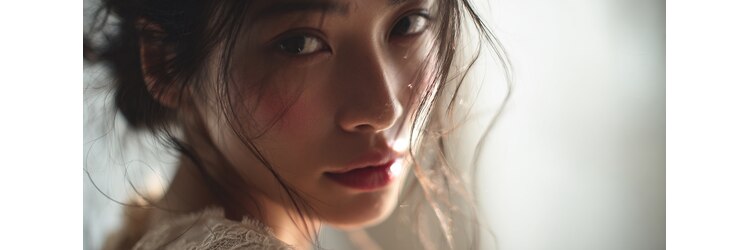 シア(sia)のサロンヘッダー