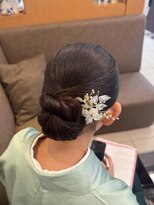 ヴィサージュプラス(VISAGE plus)&nbsp;卒業式の袴におすすめ◎上品シニヨンのヘアセット