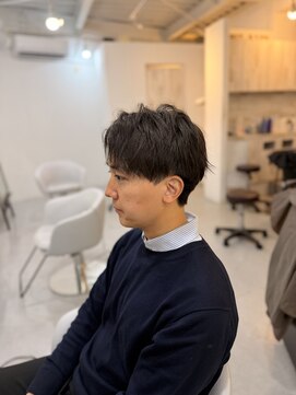 ソイクフ(SOY KUFU) メンズ刈り上げアップバングナチュラルショートスタイル