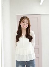 スラッシュホワイト テラッソ前店(SLASH white)&nbsp;菅野 あかね