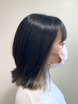 アズール 草加(azule) シルバーベージュのインナーカラー