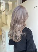 ホワイトベージュ
