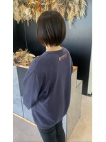 シロ(SHILO)&nbsp;大人かわいいショートボブ