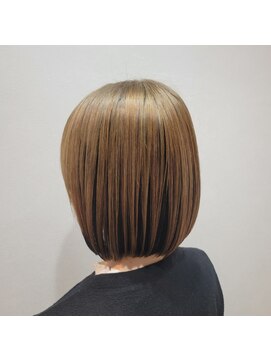 イーチ ヘアーアンドトータルビューティ(each hair&total beauty) BOB