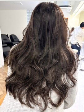 ジル ブラン 福岡(JIL BLAN) ハイライトカラー/ショートカット/レイヤーカット/福岡天神