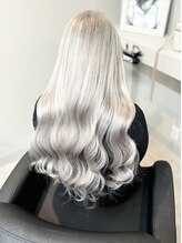 ファボ 心斎橋アメ村店(Fav)