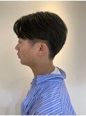 刈り上げセンターパートショート