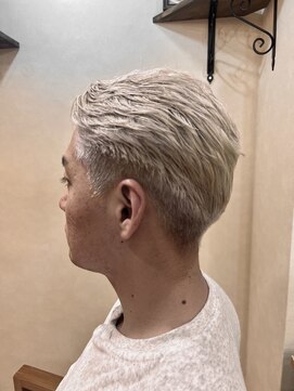 アメリアム 大阪上本町店(Ameri amu.) 【ホワイト/ショート/メンズカット】#Ameri