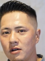 メリケンバーバーショップ コウベ(MERICAN BARBERSHOP KOBE)&nbsp;メンズカットバーバースタイルフェザーアップN1