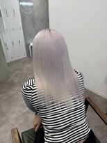 モニカ 原宿店(MONIQA)&nbsp;ホワイト