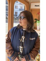 ヘイン(Heen.) くすみベージュカラー