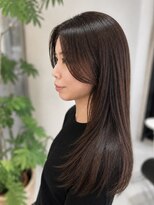 アンベリールフルー(EMBELLIR fleur)&nbsp;酸性ストレート | 大人女性の上ナチュラル品ロング 30代40代50代