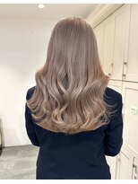 ベレーザ 川越(Beleza)&nbsp;ba18047_ミルクティーベージュハイトーンカラー艶レイヤーカット