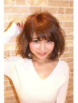 グランドライン(GRAND LINE)&nbsp;グレージュカラーリラクシングアッシュ　大人ヘルシー